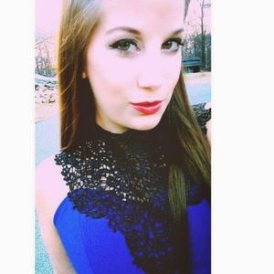 Meet your Posher, Nicole